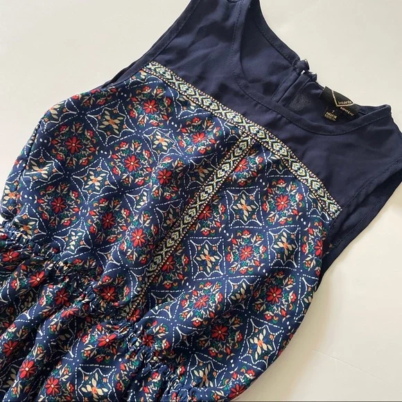 Monteau Hearts dress - Picture 3 of 4